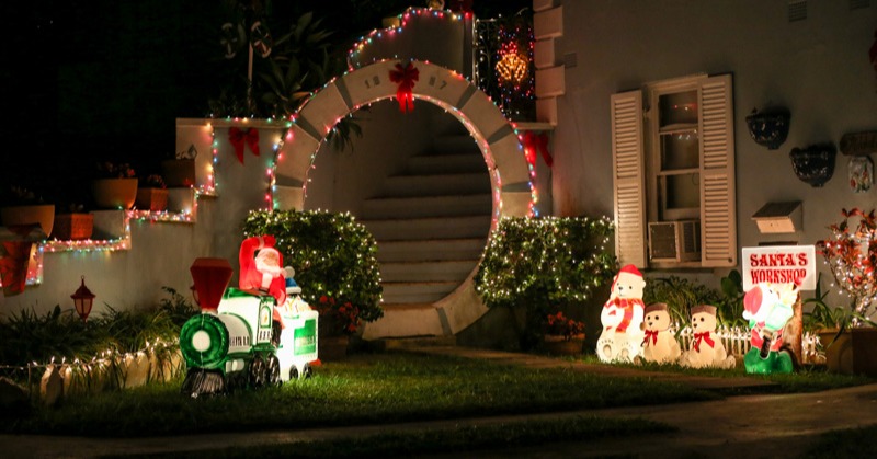 bermuda in december christmas lights