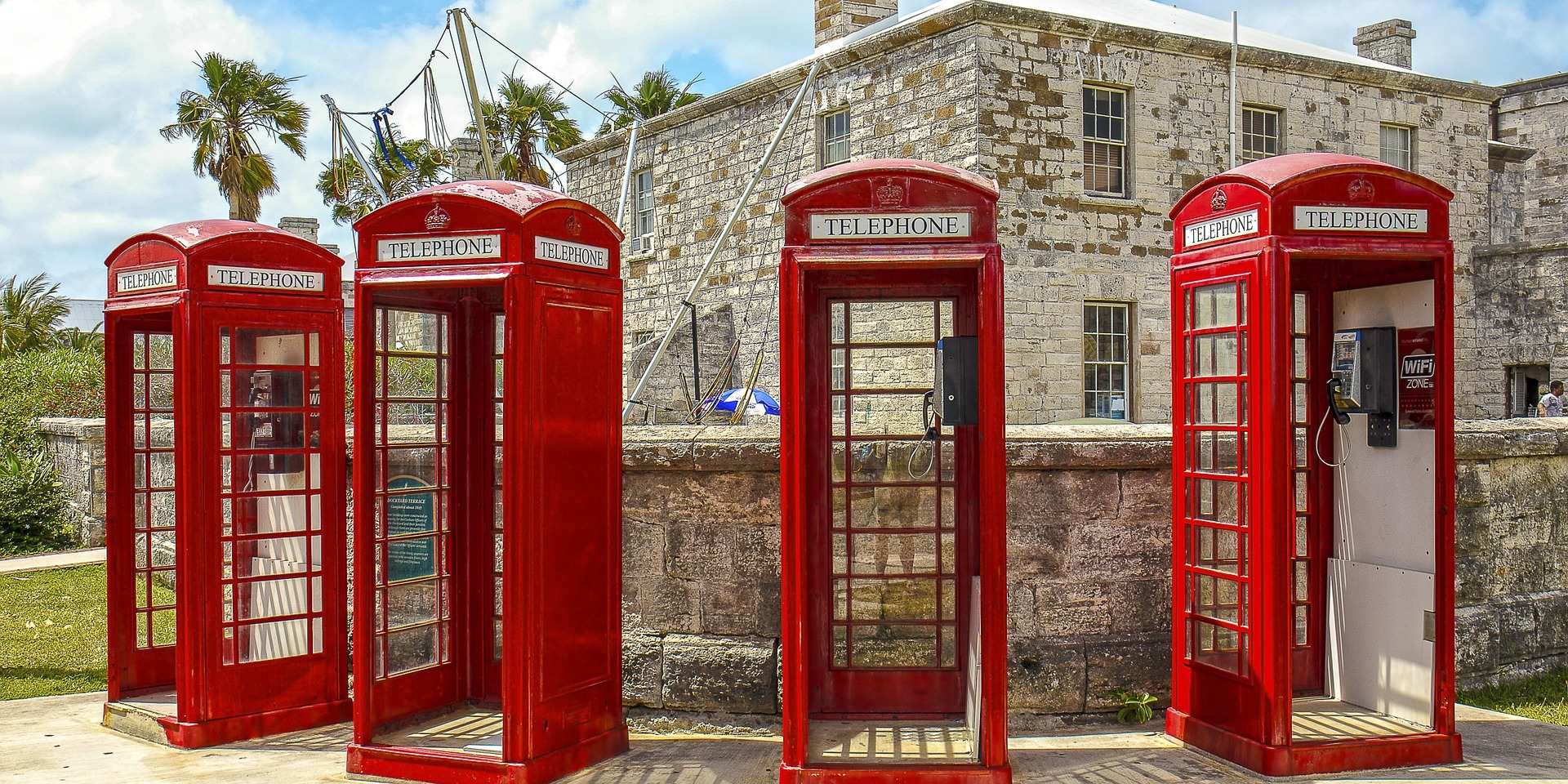 phone booths in Bermuda